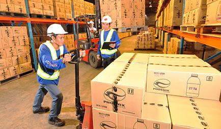 Become a Phoenix Petroleum Lubricant Distributor Become a Phoenix Petroleum Lubricant Distributor