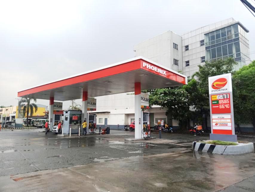 Phoenix offers P3/liter discount at 3 new stations